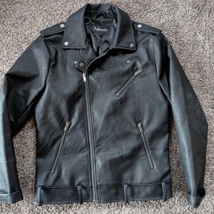 Fahsyee Black Vegan Leather Moto Biker Jacket - Size S